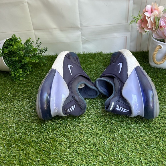 Nike Air Max 270 Extreme running shoes size 6.5 youth fits women size 8 - Picture 9 of 15